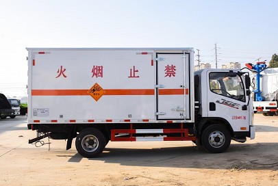 ��(gu��)�����J6Σ�U(xi��n)Ʒ��ʽ܇